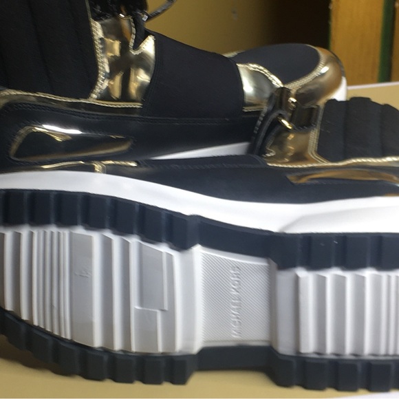 NWT Michael Kors Combo High Boot - Picture 3 of 5